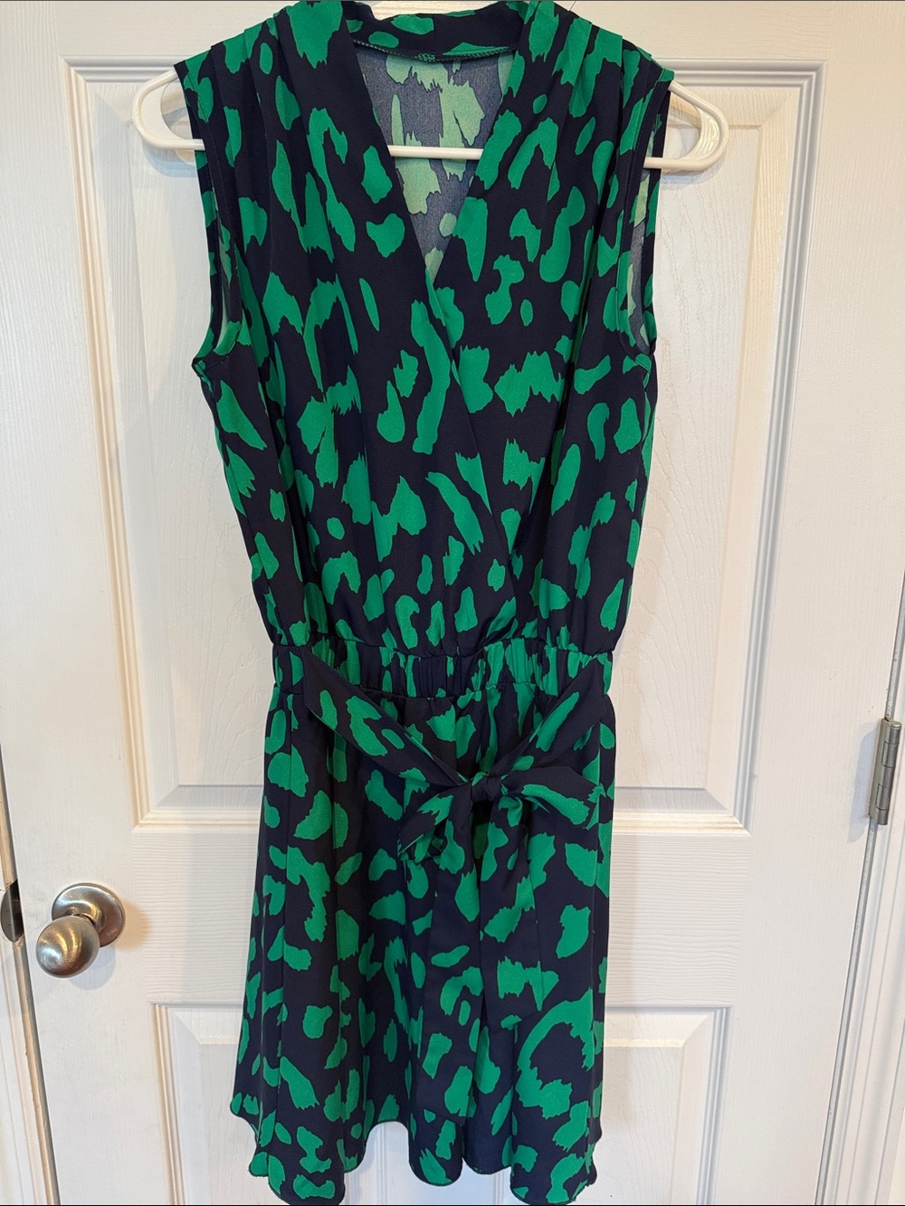 SHEIN Navy and Green Sleeveless Wrap-Style Midi Dress